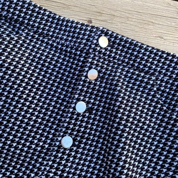Forever 21 mini geometric skirt M - Picture 6 of 6